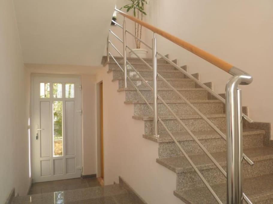 Apartments Dijana Vodice Exterior photo